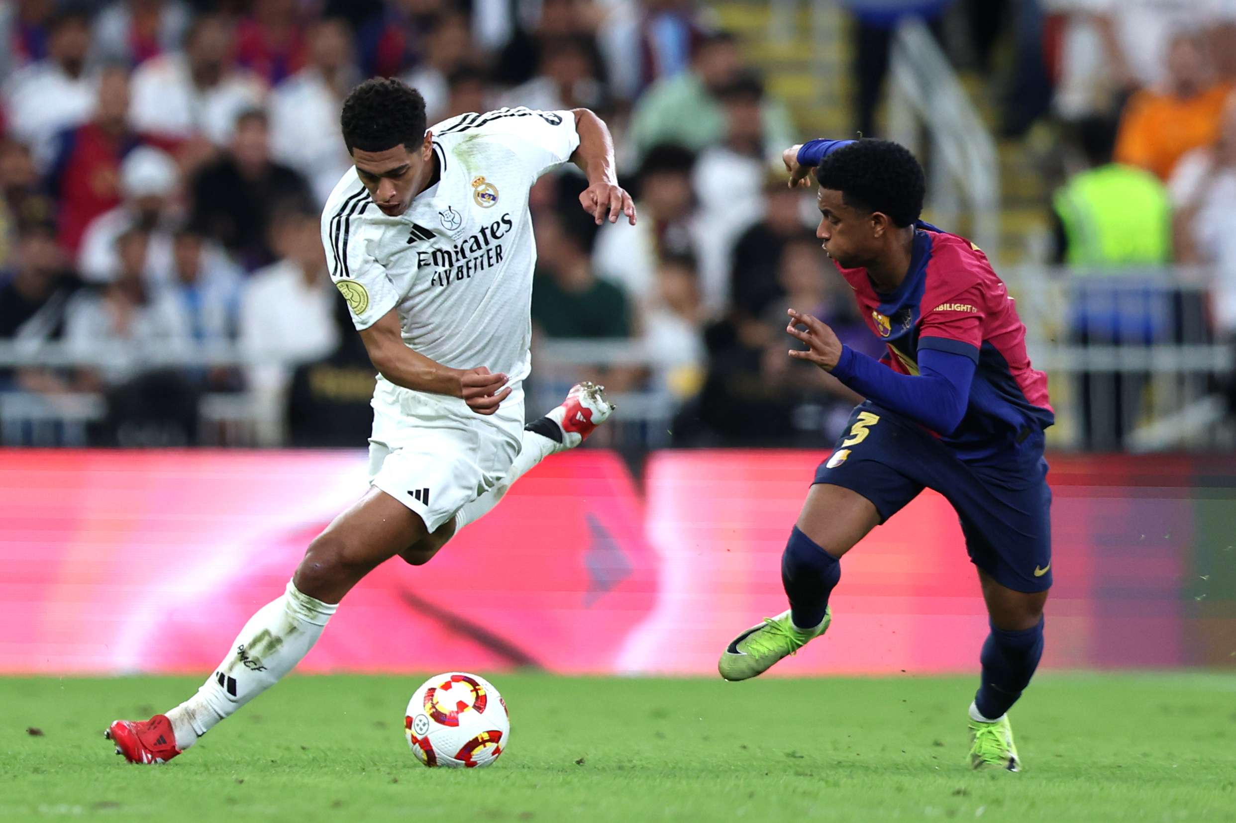 为球迷们贡 为球迷们贡