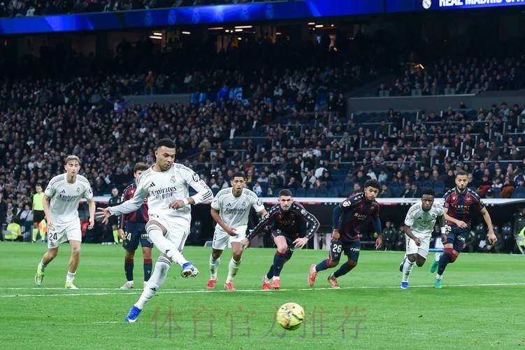 传射建功!西甲官方:姆巴佩当选皇马vs塞维全场最佳 传射建功!西甲官方:姆巴佩当选皇马vs塞维全场最佳